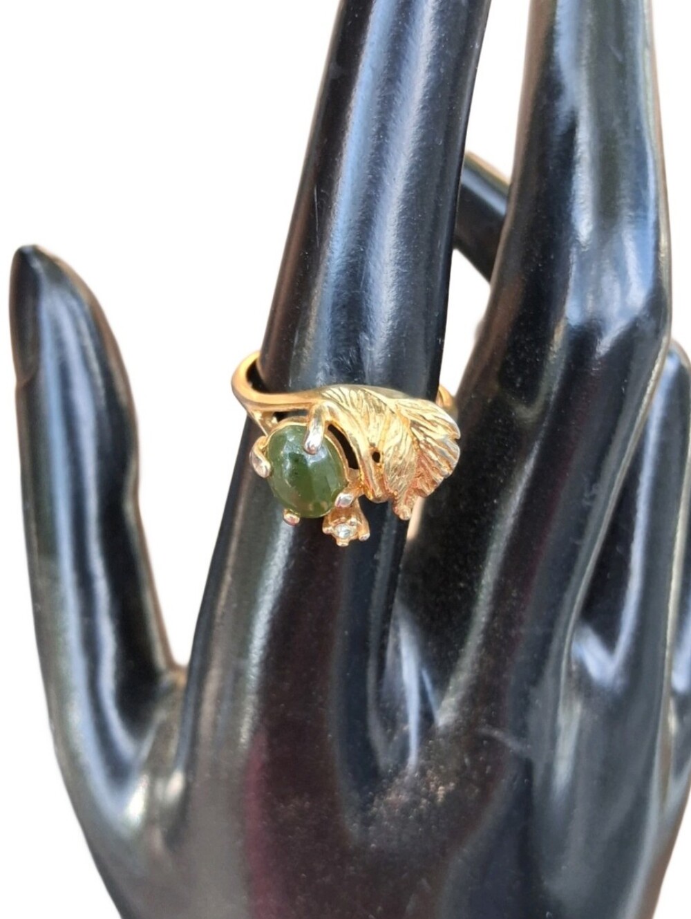 Vintage Direction One 18K HGE Genuine Green Jade Leaf Ring